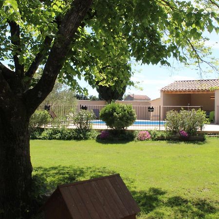 Mas La Gentille ,,, A La Campagne , Beautiful Outdoor , Swimming Pool , Pool House , Nice Green Garden , Bbq ,,, Only For You , Pour Passer Un Sejour Inoubliable Pernes-les-Fontaines Exterior foto