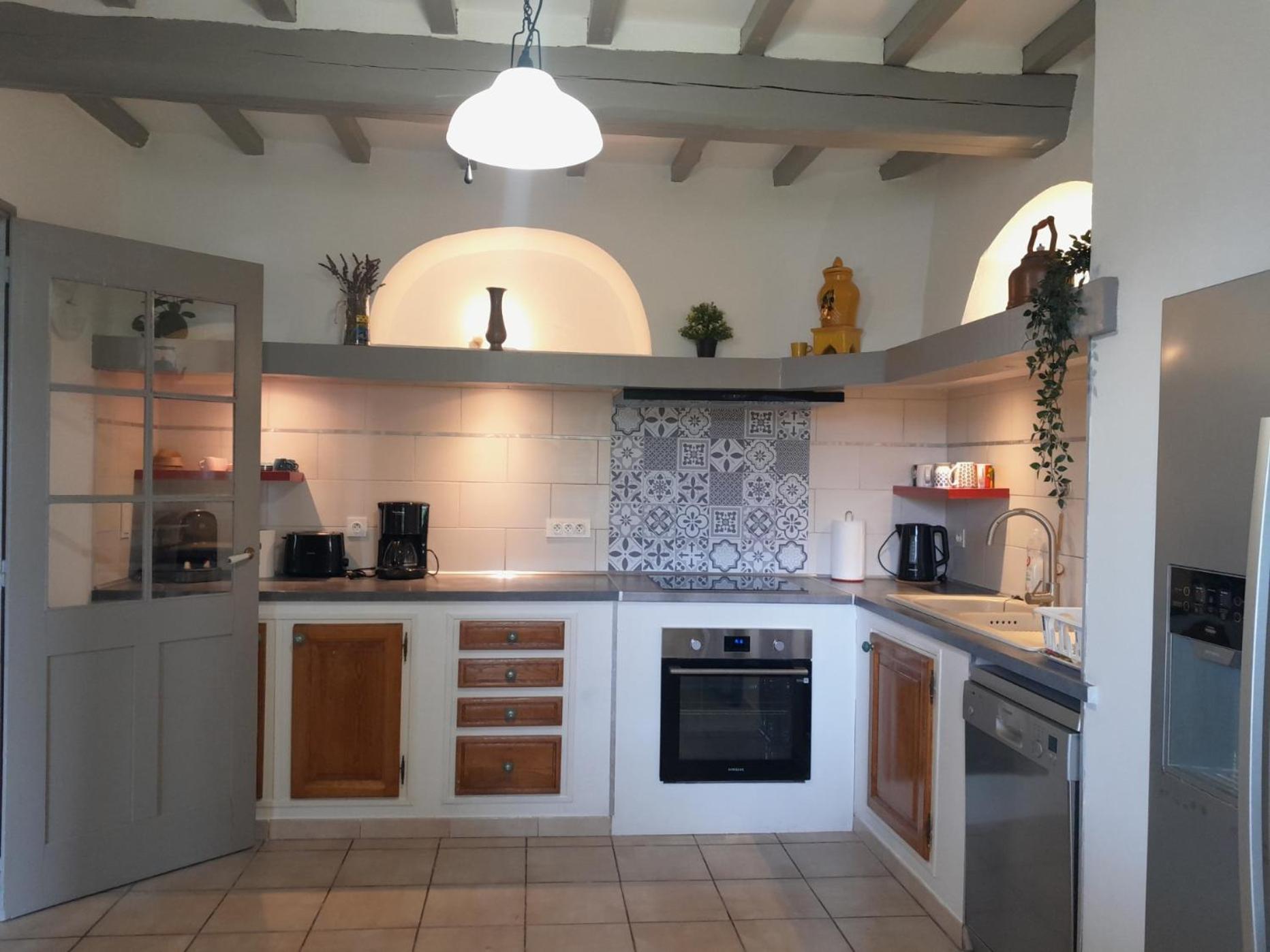 Mas La Gentille ,,, A La Campagne , Beautiful Outdoor , Swimming Pool , Pool House , Nice Green Garden , Bbq ,,, Only For You , Pour Passer Un Sejour Inoubliable Pernes-les-Fontaines Exterior foto